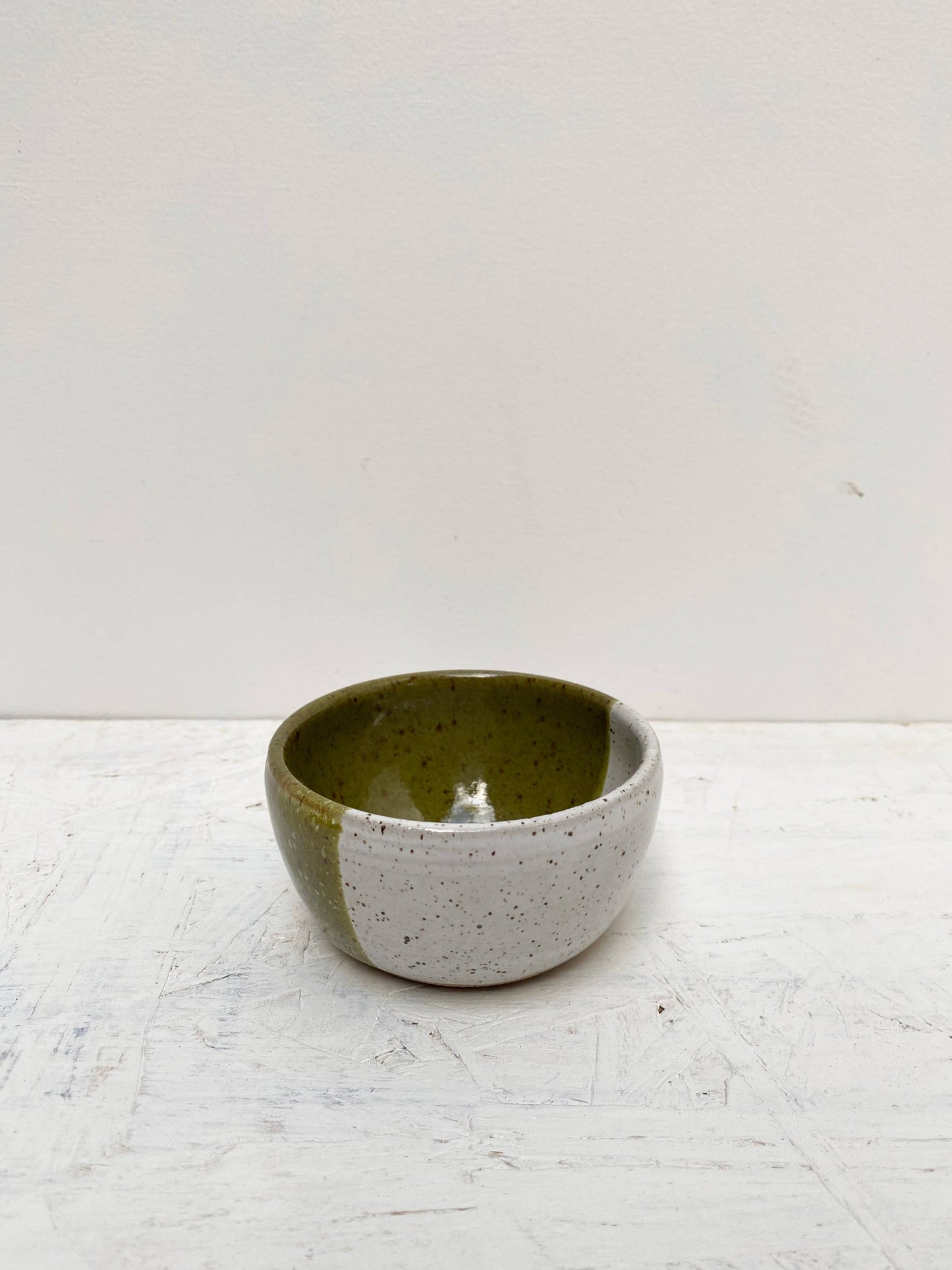 Snack bowl, munchkin bowl, catchall